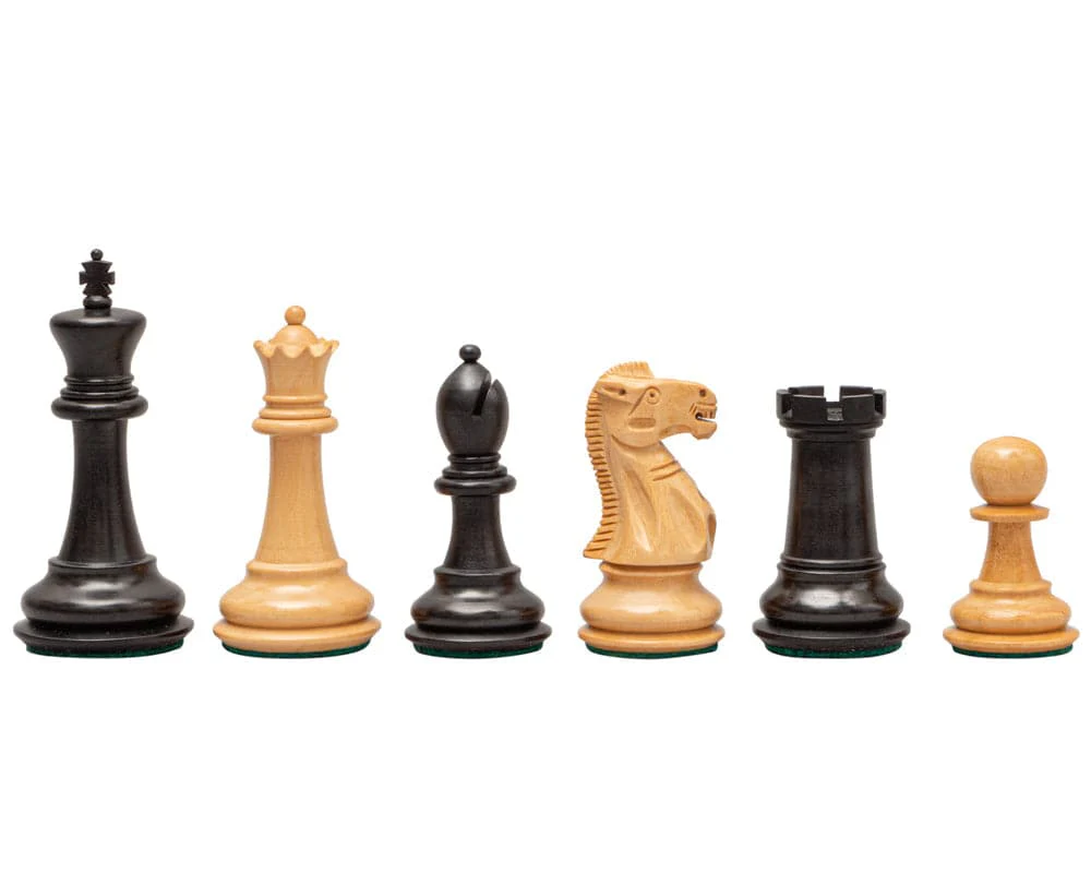 The Warwick Series Eboniserade Schackpjäser – 8,3 cm